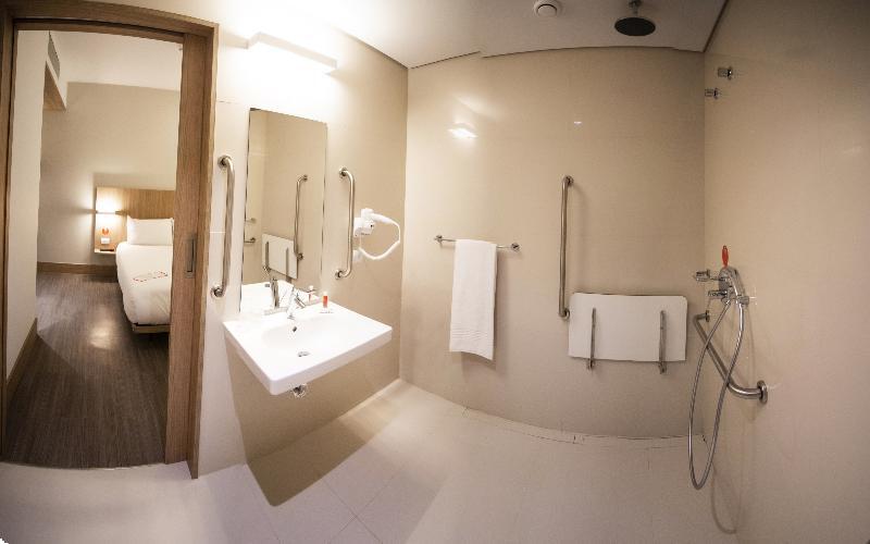 Hotel Moov Curitiba Dış mekan fotoğraf